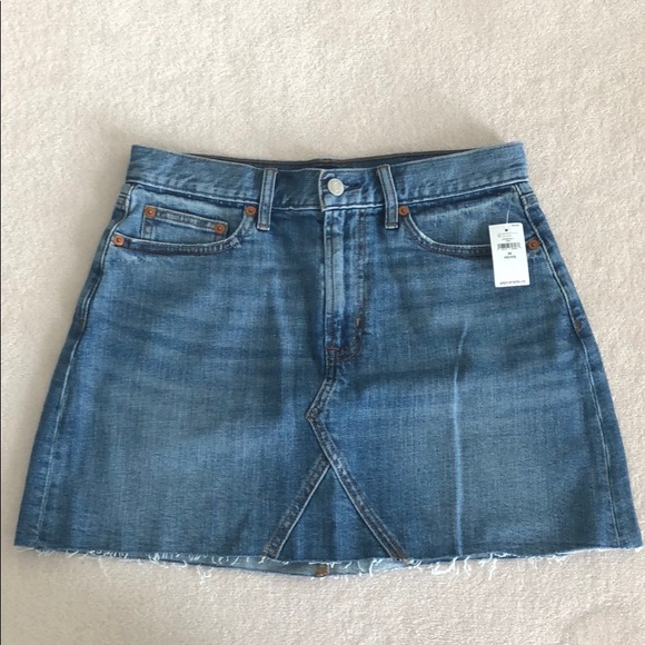 GAP High-Rise Denim Mini Skirt - Picture 2 of 3